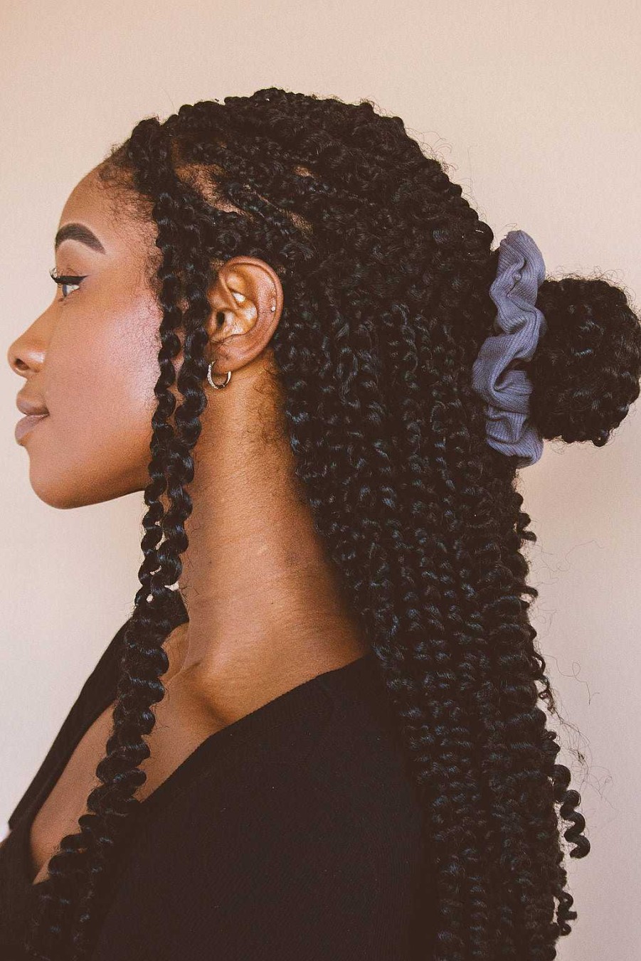 All Hair ANDI | Charcoal Ribbed Oversized Scrunchie