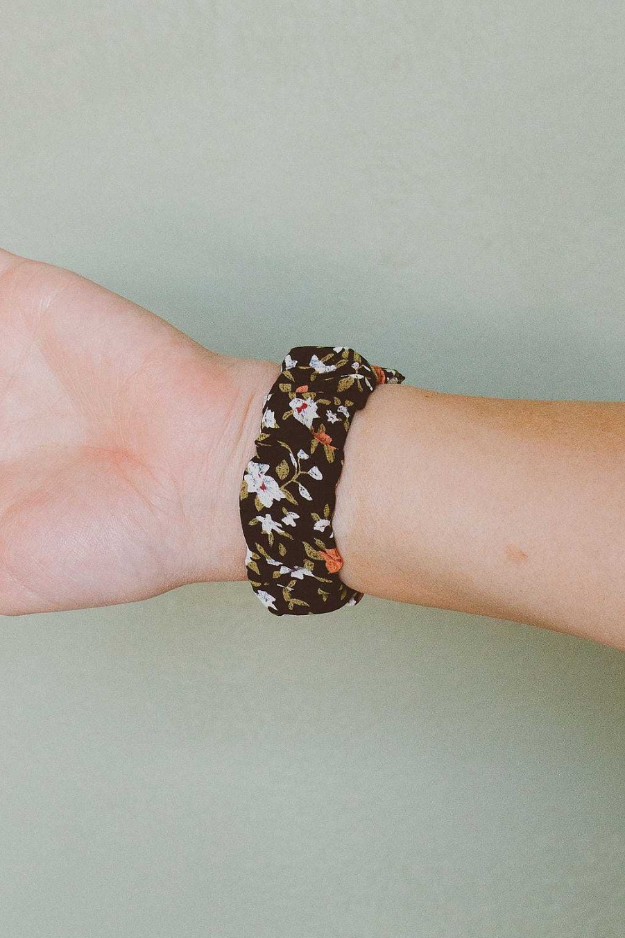 Watch Bands ANDI | Sabrina Floral Scrunchie Band Compatible With Apple Watch