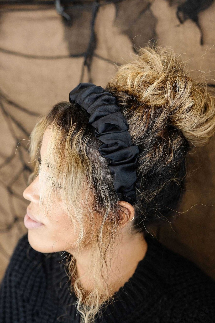 All Hair ANDI | Black Scrunchie Hard Headband