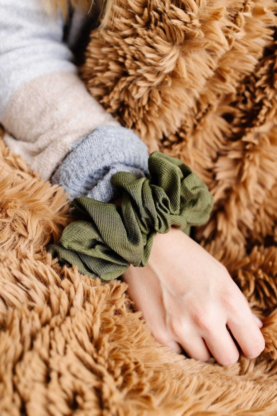 All Hair ANDI | Evergreen Jumbo Scrunchie