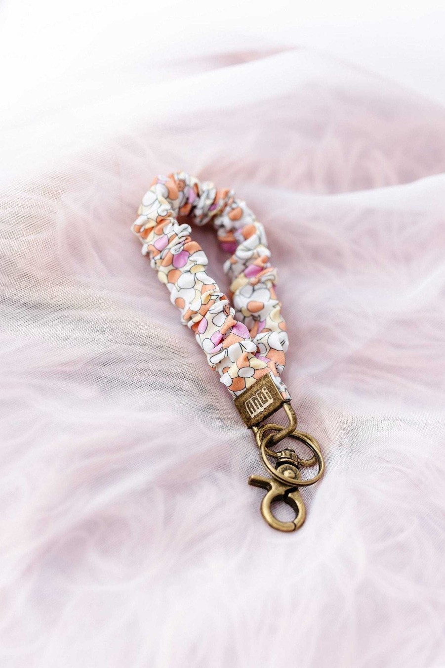 Accessories ANDI | Peace & Love Keychain