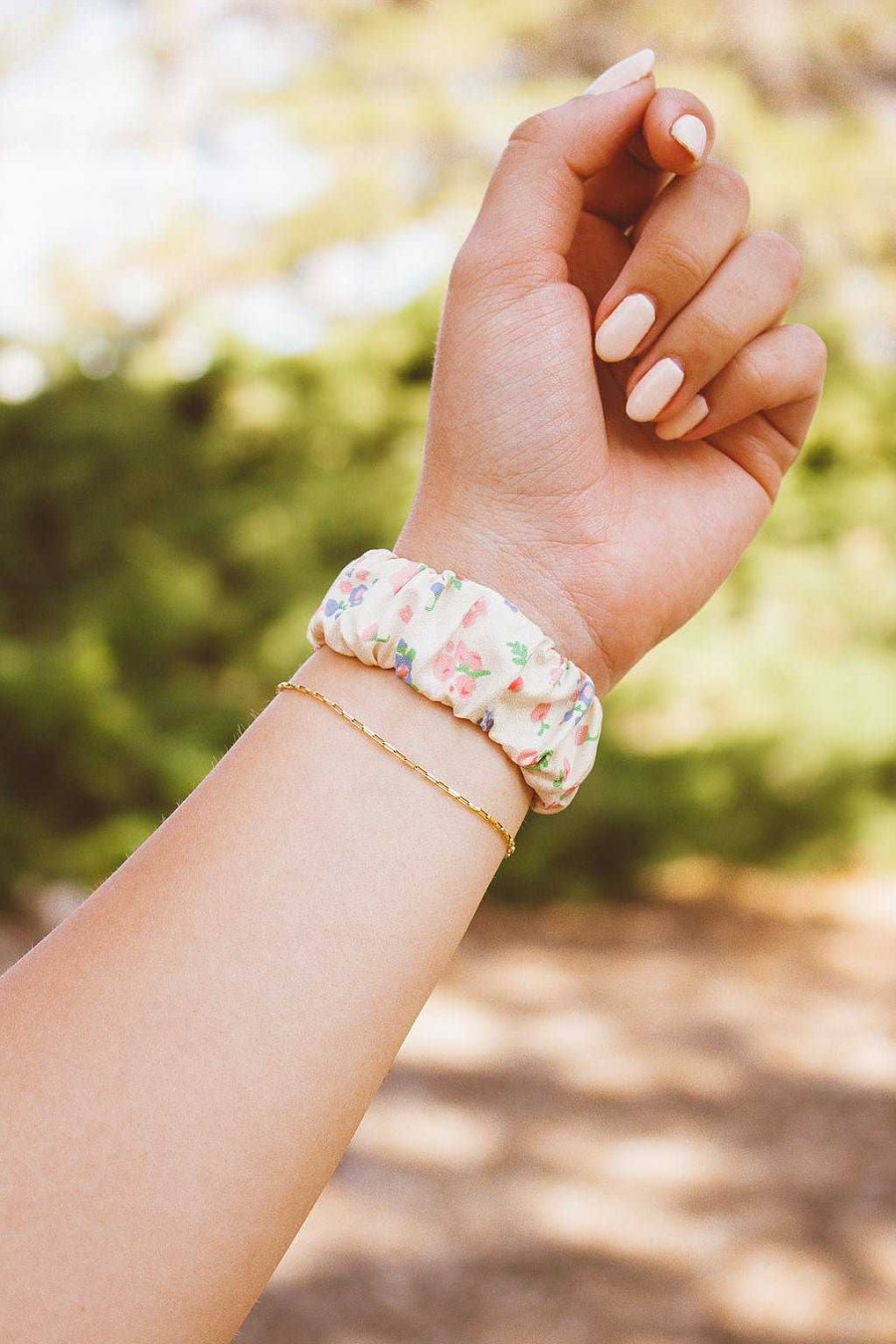 Watch Bands ANDI | Wimberly Floral Scrunchie Band Compatible With Apple Watch