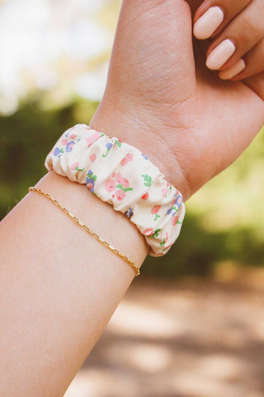 Watch Bands ANDI | Wimberly Floral Scrunchie Band Compatible With Apple Watch