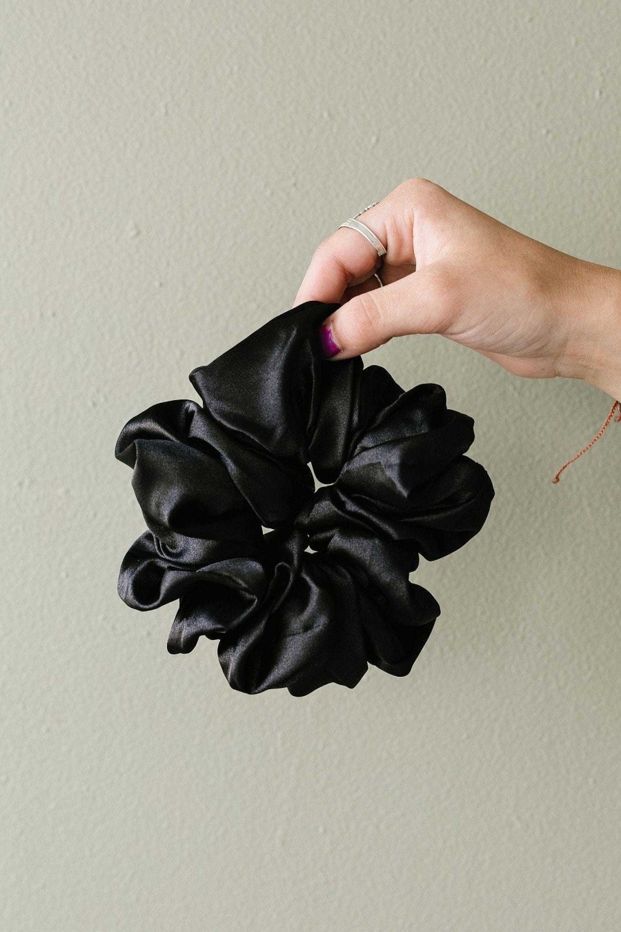 All Hair ANDI | Shadow Satin Jumbo Scrunchie