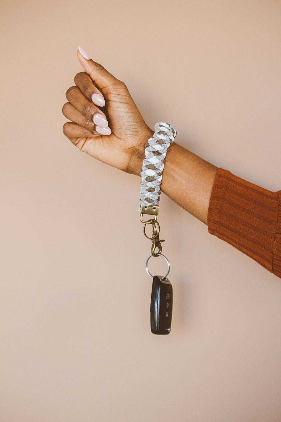 Accessories ANDI | Brown Checkered Keychain