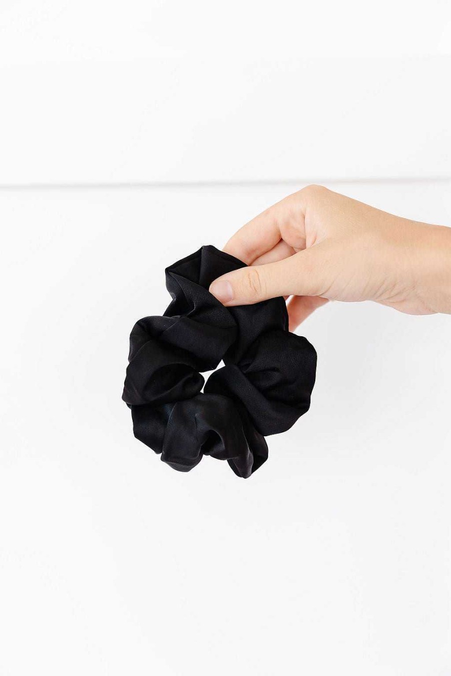 All Hair ANDI | Carbon Oversized Luxe Scrunchie