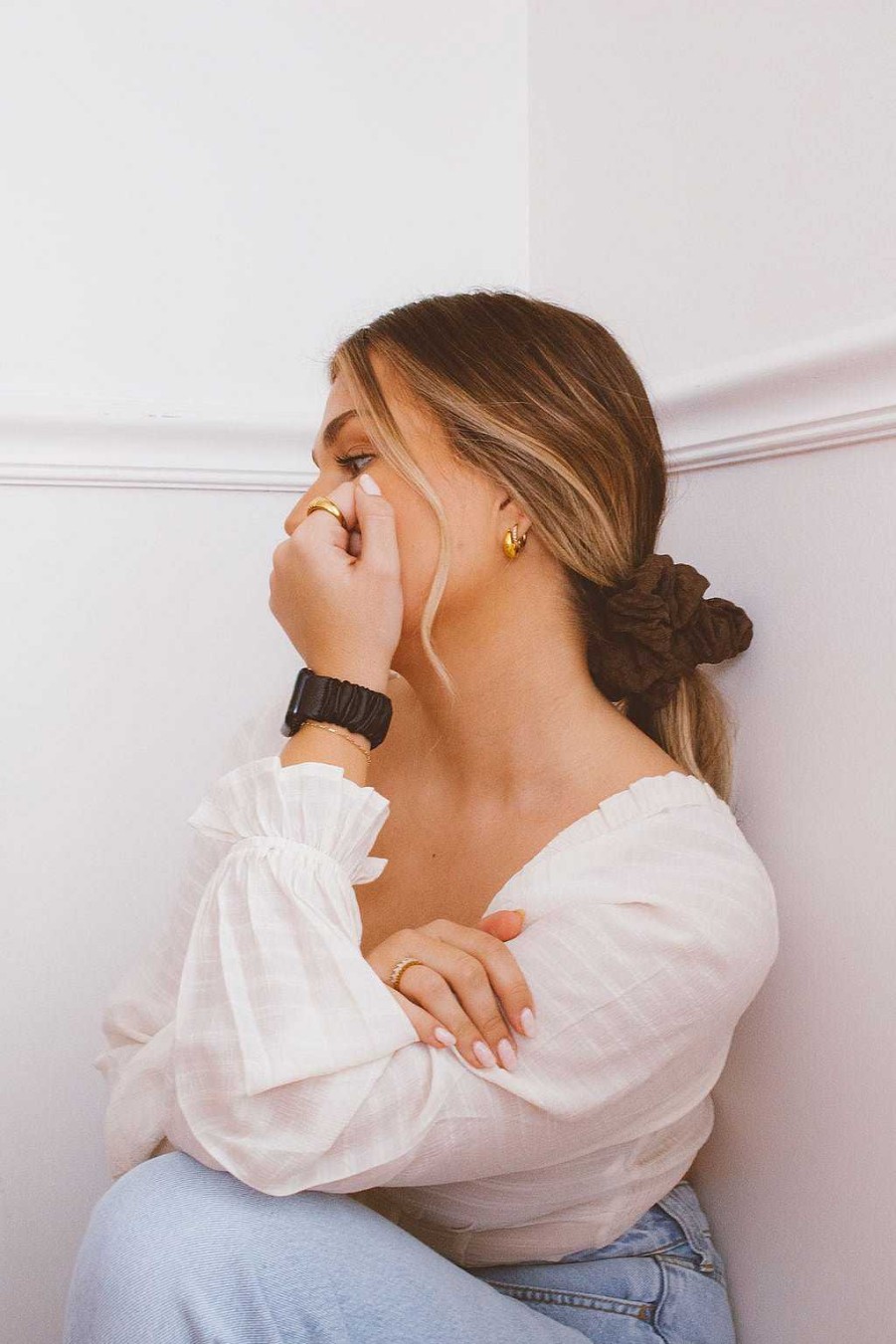 Watch Bands ANDI | Black Leather Scrunchie Band Compatible With Apple Watch