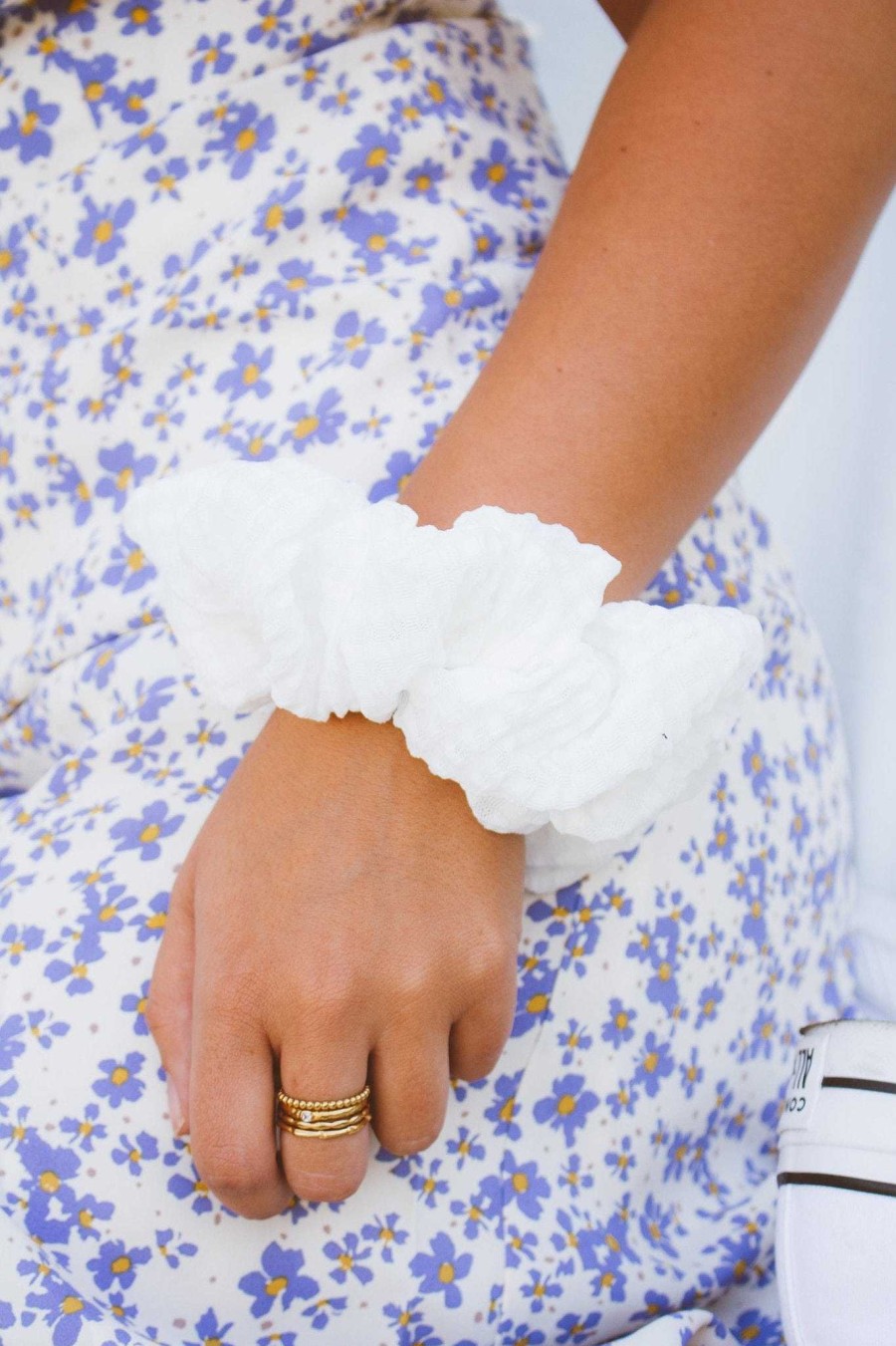 All Hair ANDI | Pure White Jumbo Scrunchie